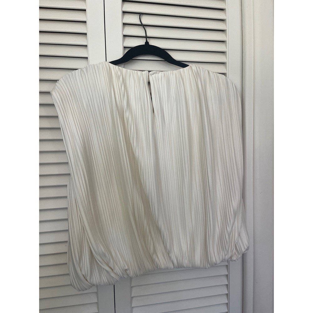 LOFT Ivory Pleated Bubble Hem Sleeveless Top Womens Size Large - Picture 8 of 8